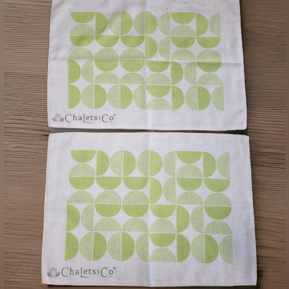 Chalets & Co “Meadow Breeze” Linen Placemats – Set of 2 Modern Designer Linens